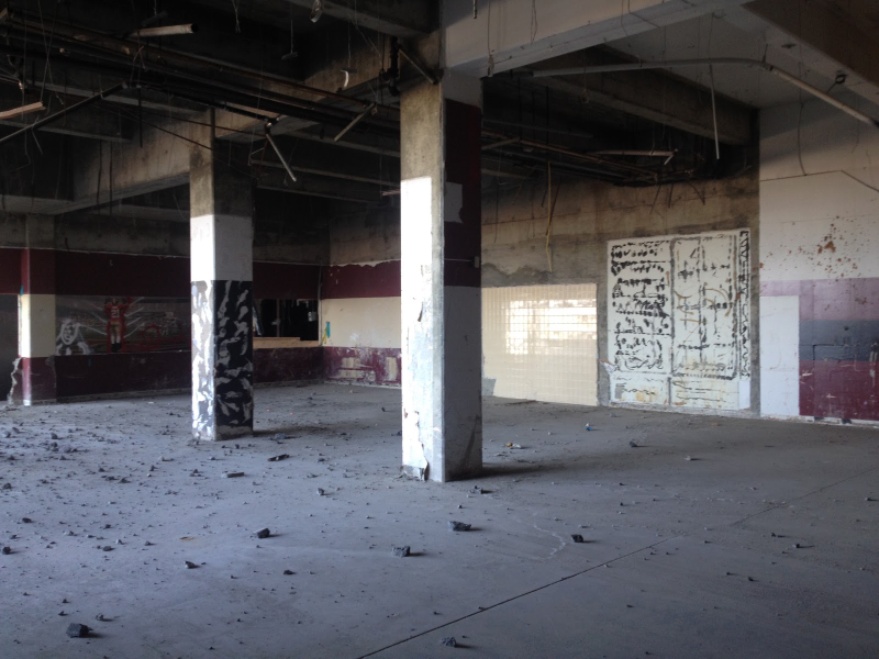 Illustration for article titled We Hopped A Fence And Explored The Ruins Of Candlestick Park